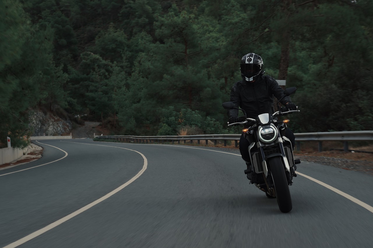 How to Ride in the Rain: Traction, Vision and Confidence