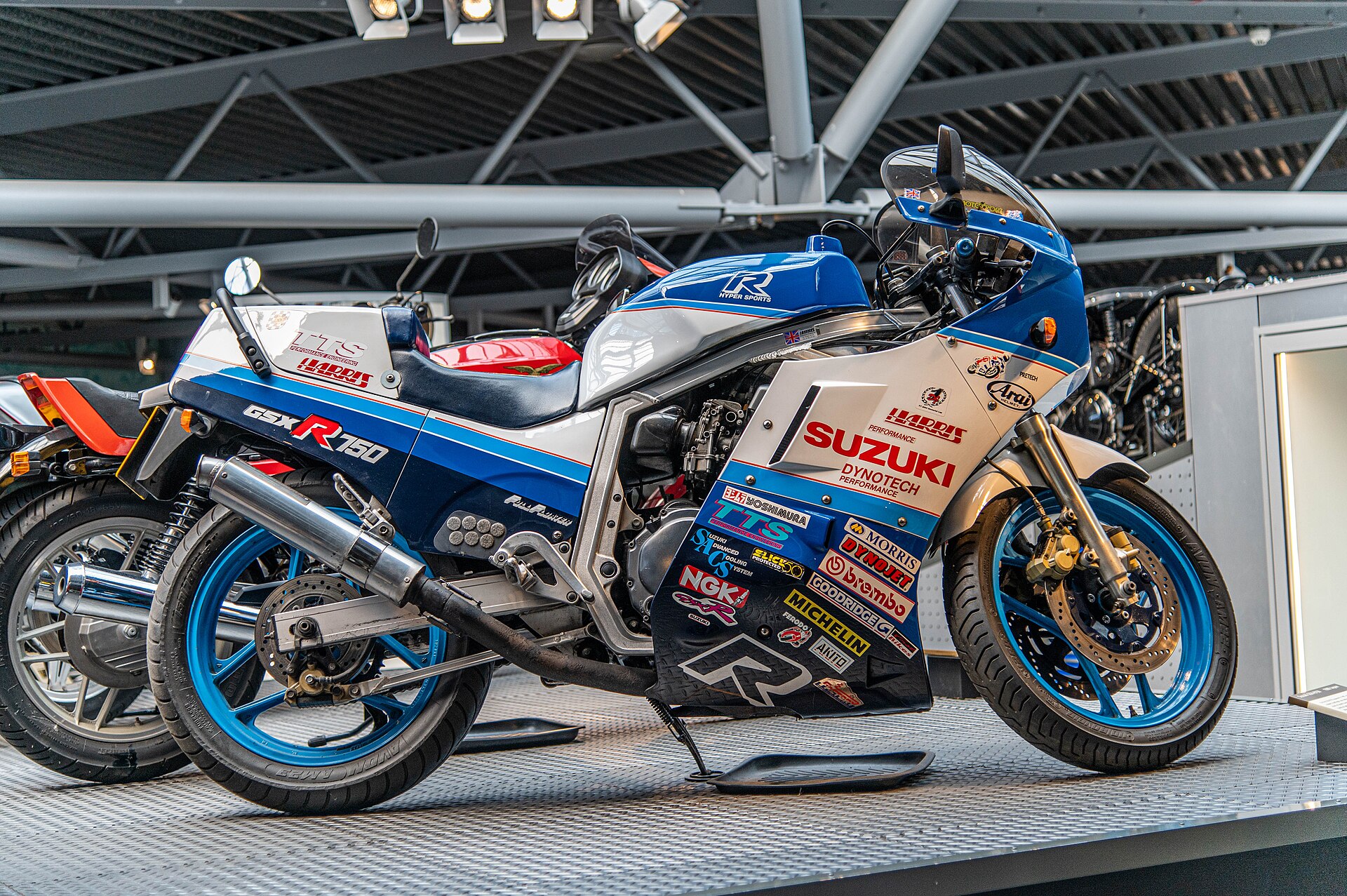 Suzuki GSX-R750